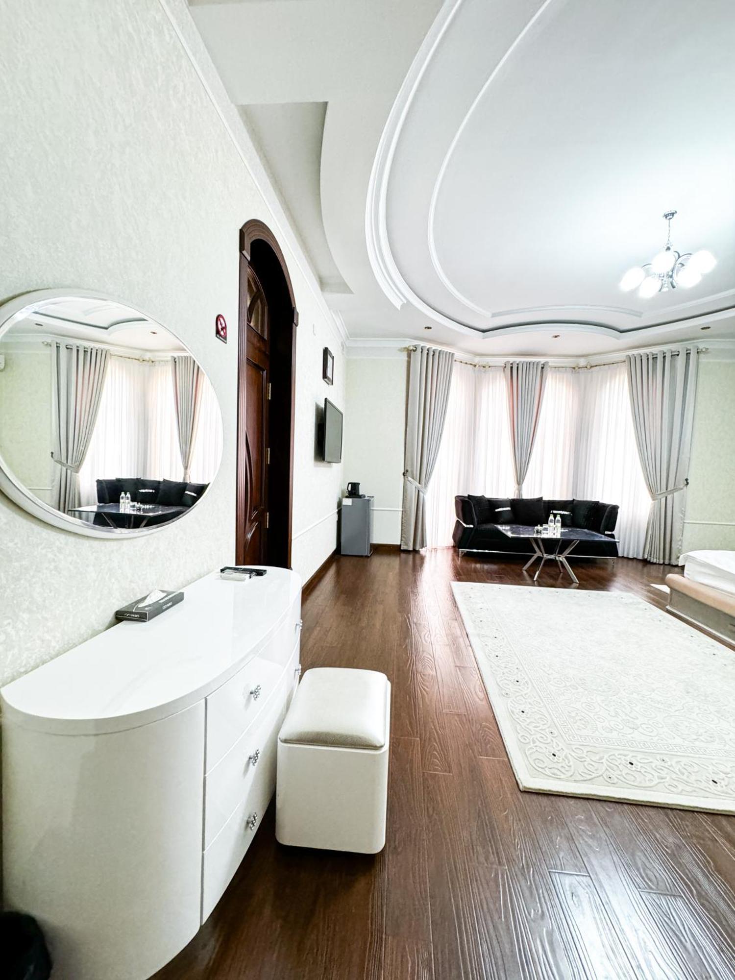 De Villa Hotel Samarkand Ngoại thất bức ảnh
